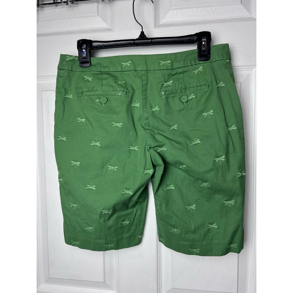 Talbots Petites Green Shorts Embroidered Dragonflies Size 6P Bermuda - Picture 5 of 5
